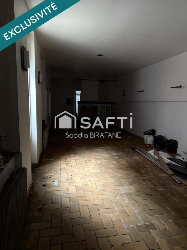 Local commercial - 160 m² - 4 pièces