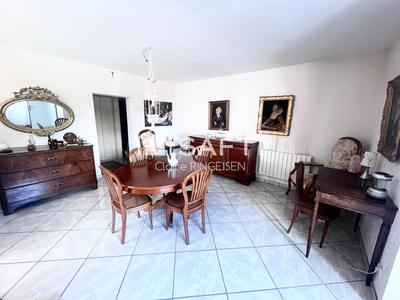 Appartement - 91 m² - 3 pièces