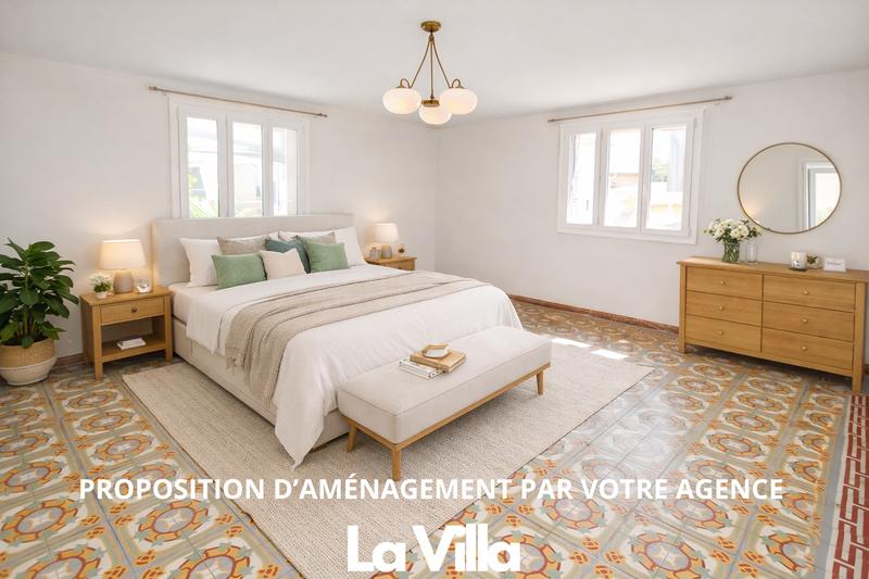 Maison - 230 m² - 4 pièces