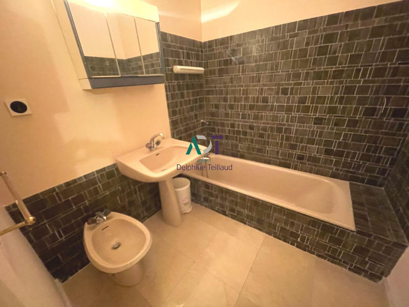 Appartement - 169 m² - 4 pièces