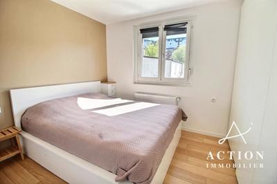 Maison - 85 m² - 5 pièces