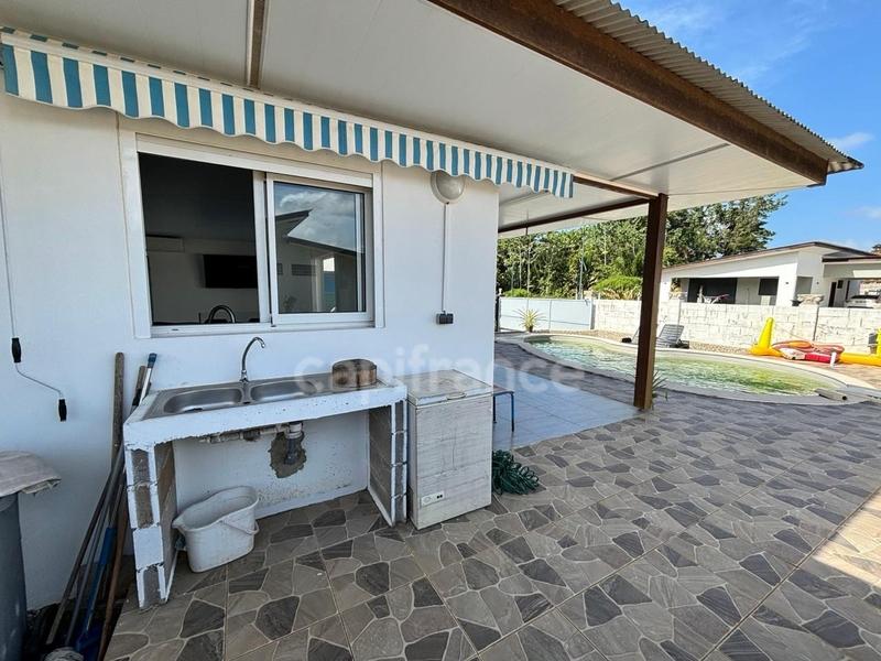 Maison - 102 m² - 4 pièces