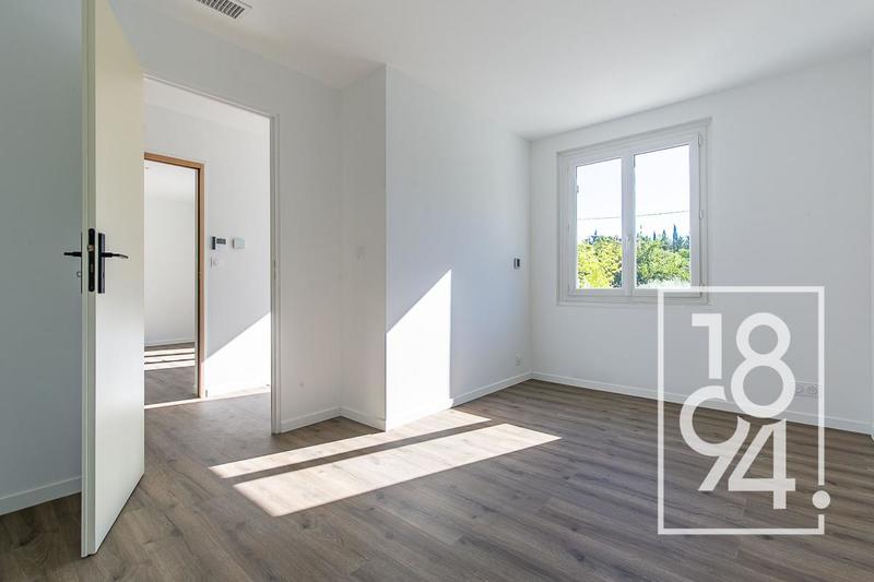 Villa - 190 m² - 6 pièces