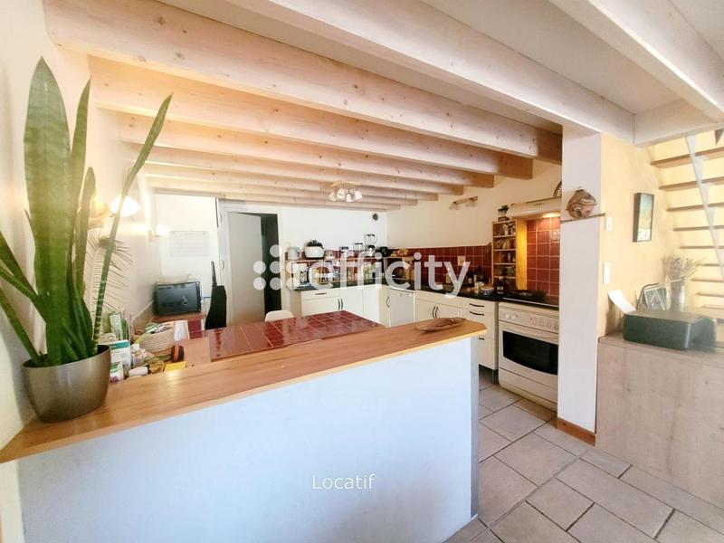 Maison - 266 m² - 6 pièces