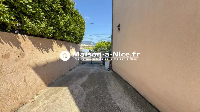 Viager - Maison - 174 m² - 6 pièces