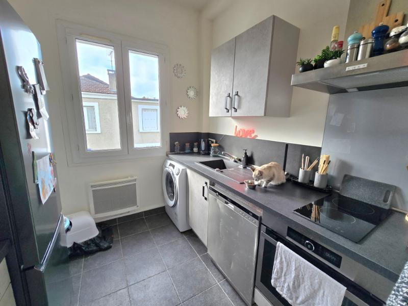 Immeuble - 160 m² - 9 pièces