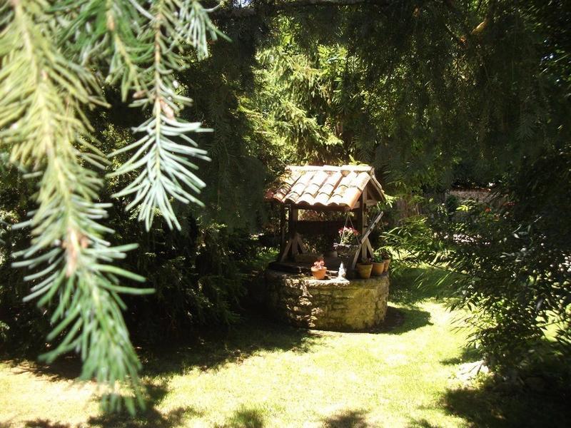 Maison - 230 m² - 13 pièces