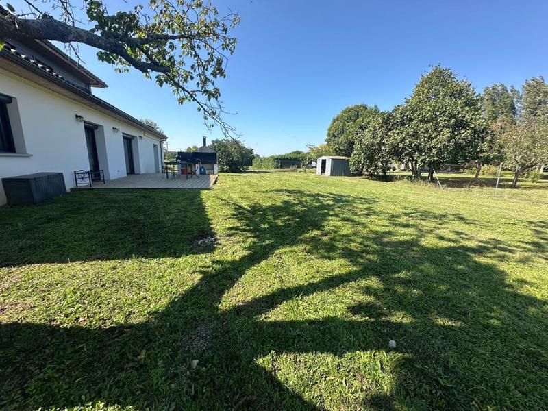 Maison - 200 m² - 6 pièces