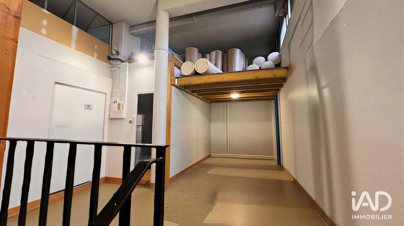 Local commercial - 179 m²