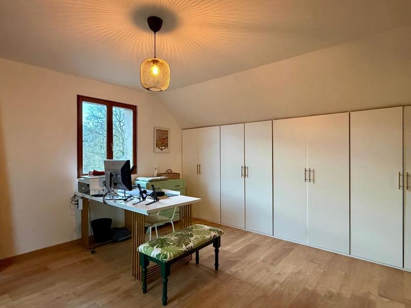 Maison - 162 m² - 5 pièces