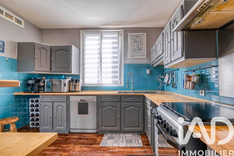 Maison - 80 m² - 5 pièces