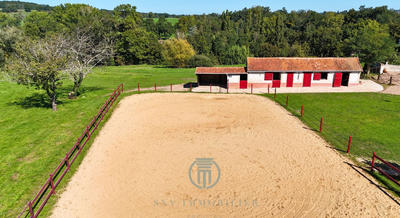 Propriété - 236 m² - 7 pièces