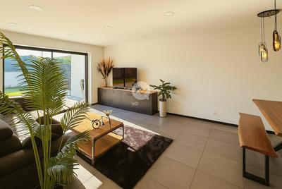 Maison contemporaine - 136 m² - 6 pièces