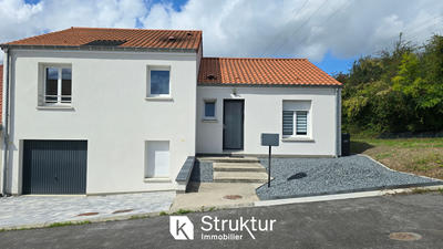 Maison - 112 m² - 6 pièces