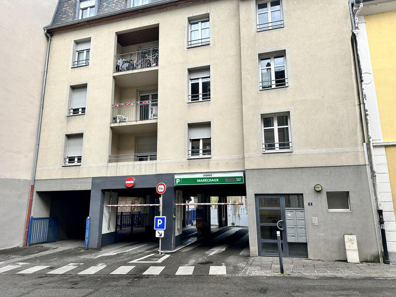 Parking / Garage - 12 m²