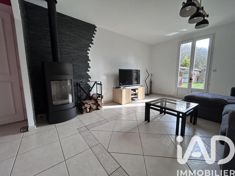 Maison - 93 m² - 4 pièces