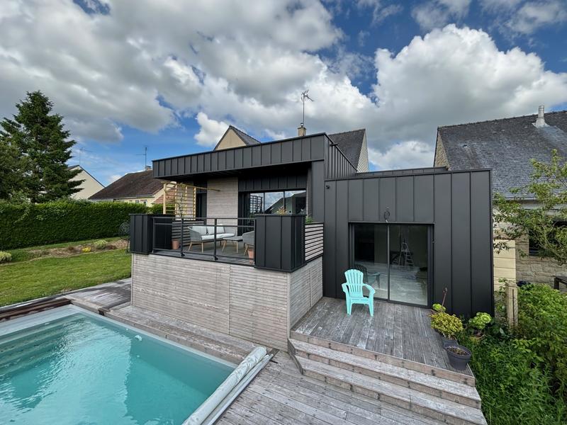 Maison traditionnelle - 160 m² - 6 pièces