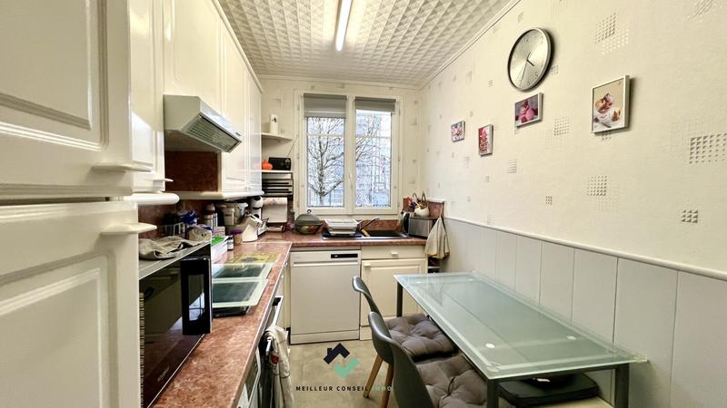 Appartement - 64 m² - 4 pièces