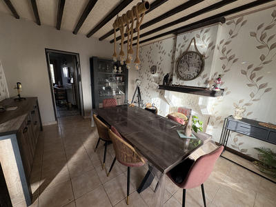 Maison - 90 m² - 4 pièces