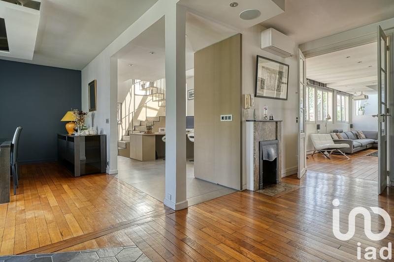 Duplex - 200 m² - 5 pièces