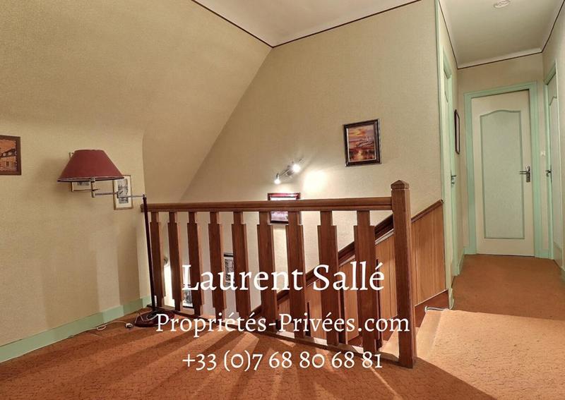 Maison - 145 m² - 6 pièces