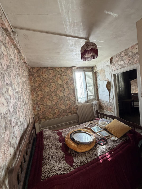 Maison - 205 m² - 6 pièces