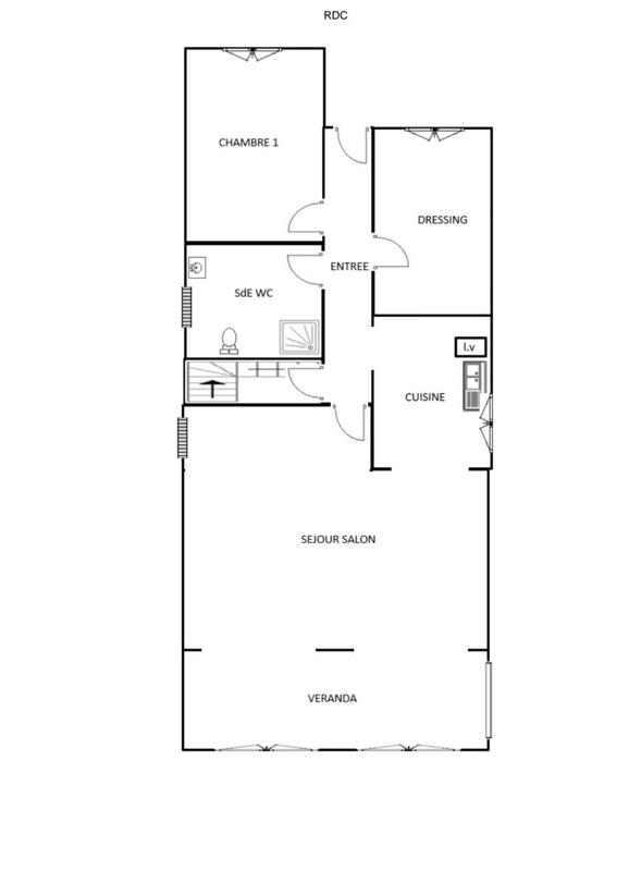 Maison - 180 m² - 9 pièces