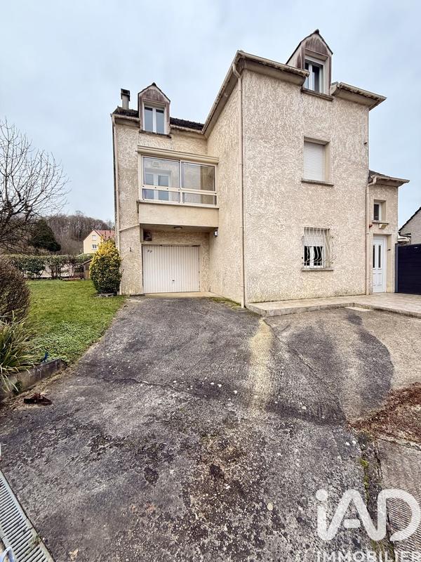 Maison de ville - 146 m² - 6 pièces