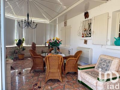 Maison - 162 m² - 8 pièces