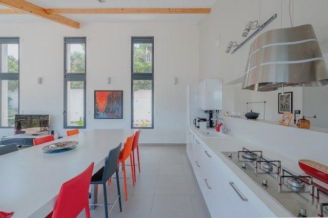 Maison contemporaine - 208 m² - 6 pièces
