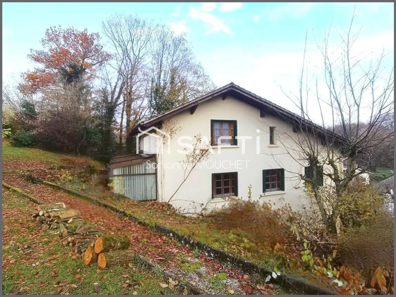 Maison - 181 m² - 6 pièces