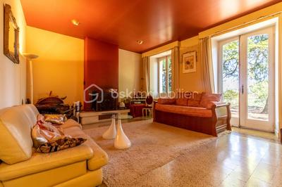 Maison de maîtres - 404 m² - 14 pièces