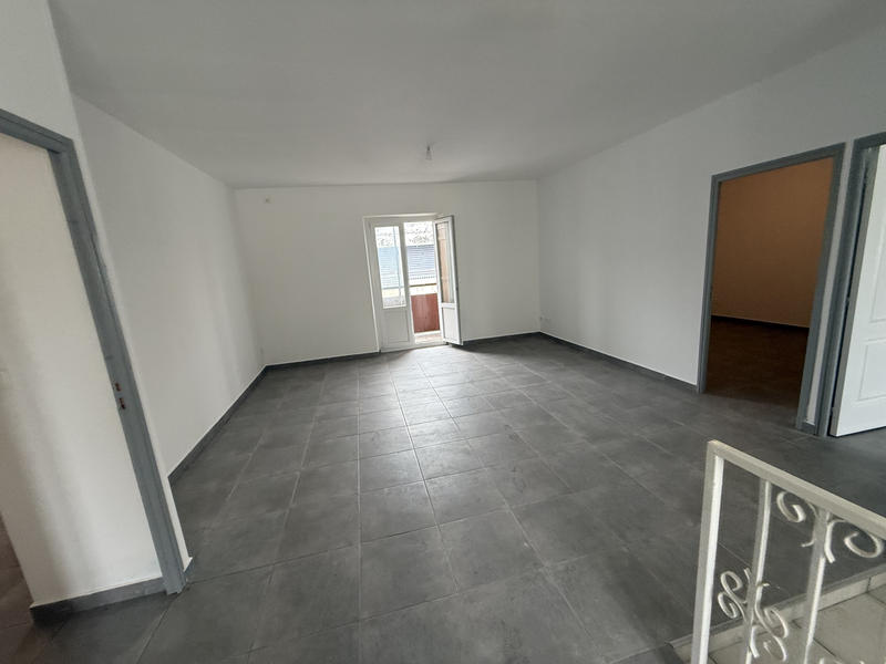 Local commercial - 190 m² - 6 pièces