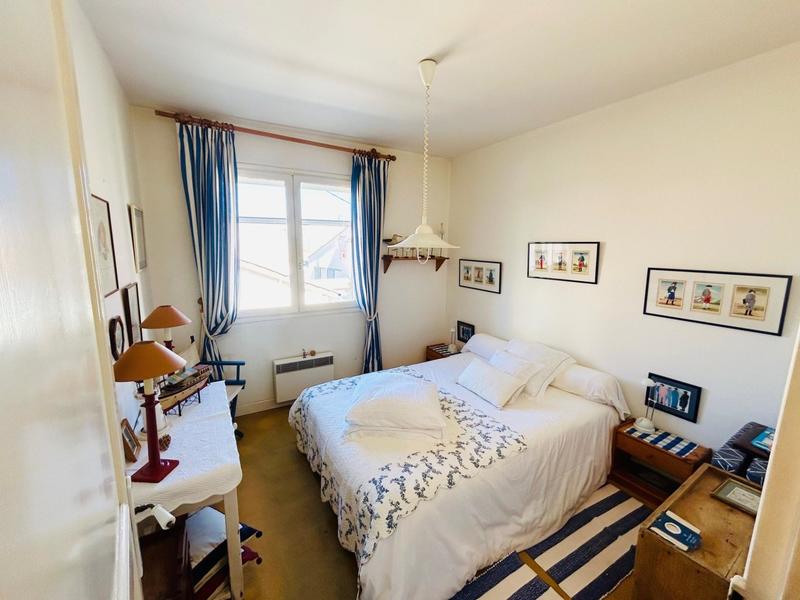 Maison - 185 m² - 7 pièces