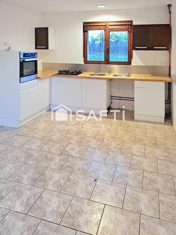 Maison - 94 m² - 6 pièces