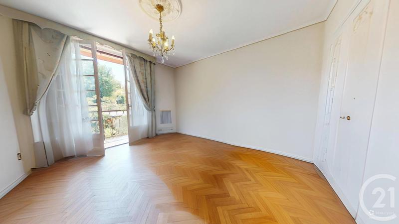 Maison - 117 m² - 5 pièces