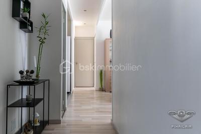 Maison traditionnelle - 121 m² - 5 pièces