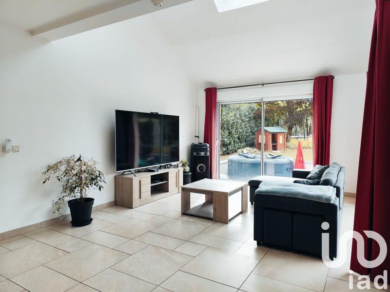 Maison - 180 m² - 6 pièces