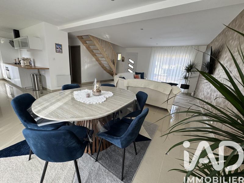 Maison - 125 m² - 6 pièces