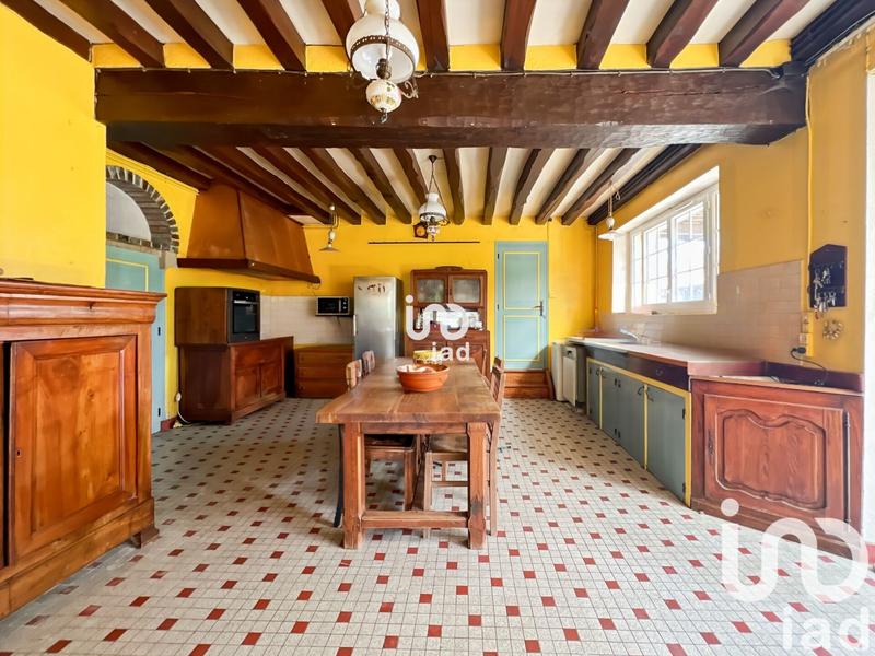 Maison - 207 m² - 7 pièces