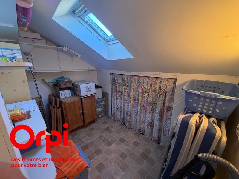 Maison - 104 m² - 4 pièces