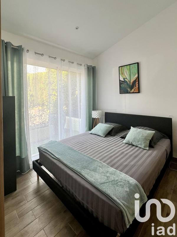 Maison - 270 m² - 8 pièces