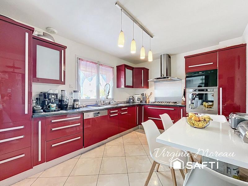 Maison - 151 m² - 7 pièces