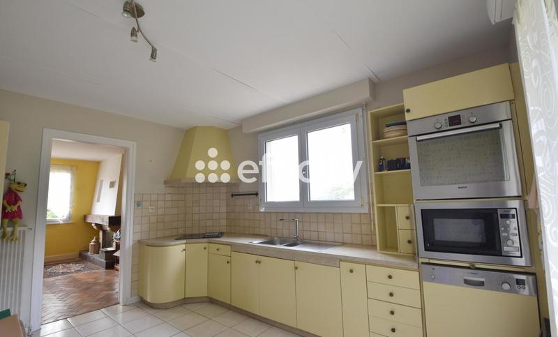 Maison - 100 m² - 5 pièces