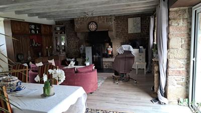 Maison - 143 m² - 6 pièces