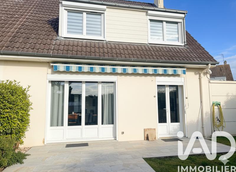 Maison - 93 m² - 4 pièces