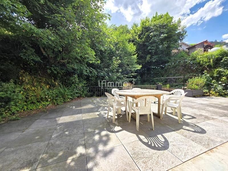 Maison - 500 m² - 14 pièces