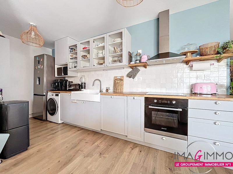 Appartement - 84 m² - 4 pièces