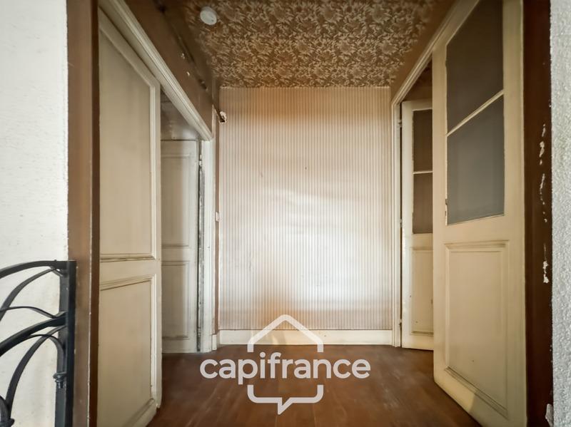 Maison - 332 m² - 15 pièces