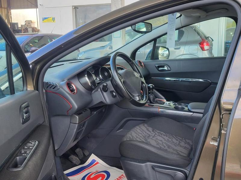 Peugeot 3008 2.0 Hdi 16v 159 Premium